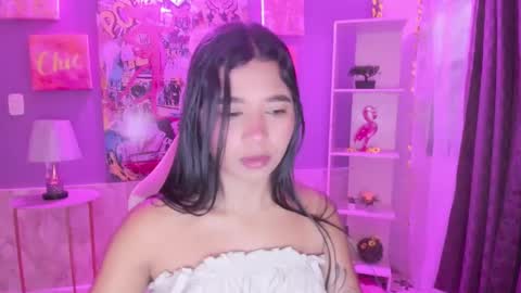 Bonnie online show from December 27, 2024, 11:17 am