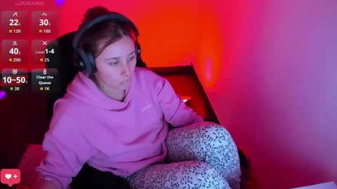 Bonnie Help me reach 500 likes online show from March 31, 2026, 9:15 pm