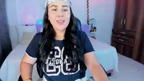 Snapshot of bonny_greylm chatting on June 12, 2026, 1:59 am sofia online show from June 12, 2026, 1:59 am