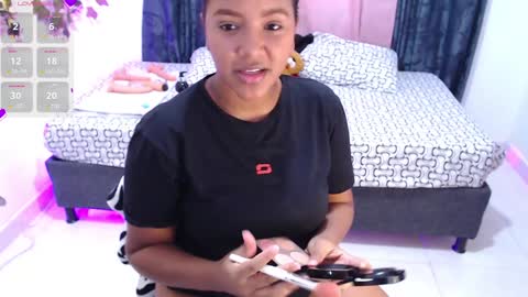 Snapshot of bonnydopson chatting on February 8, 2025, 7:59 pm Bonny Dopson online show from February 8, 2025, 7:59 pm