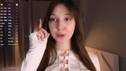 Snapshot of bonnyflower chatting on February 20, 2025, 4:25 pm Eva online show from February 20, 2025, 4:25 pm