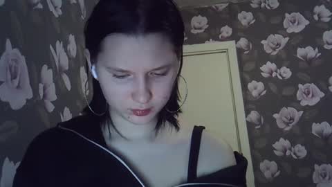 bony_may4 online show from January 10, 2025, 6:38 pm