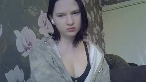 bony_may4 online show from January 17, 2025, 10:44 am