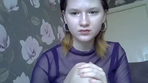 bony_may4 online show from February 1, 2025, 10:37 am