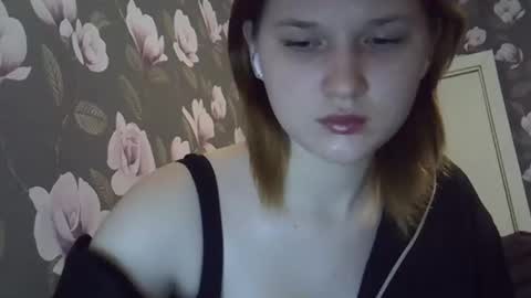 bony_may4 online show from February 2, 2025, 8:30 pm