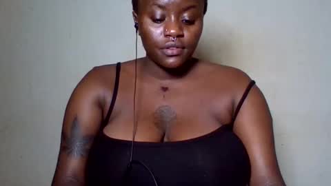 Snapshot of boobey_warden chatting on November 8, 2025, 12:05 pm boobey_warden online show from November 8, 2025, 12:05 pm