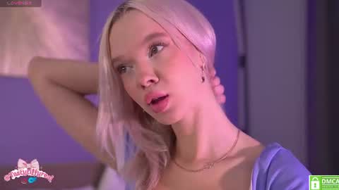Snapshot of boobybliss chatting on June 22, 2026, 8:44 am Alina online show from June 22, 2026, 8:44 am