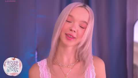 Snapshot of boobybliss chatting on July 23, 2026, 8:45 am Alina online show from July 23, 2026, 8:45 am