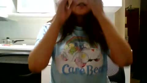 Snapshot of bookishdivya chatting on December 19, 2025, 10:55 am Divya online show from December 19, 2025, 10:55 am