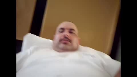 Snapshot of boonutzinurface chatting on September 29, 2025, 11:20 pm Boonuyzinurface online show from September 29, 2025, 11:20 pm