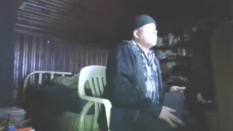 Booshwa online show from April 19, 2026, 5:18 am