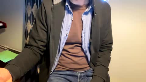 Snapshot of borisvian75019 chatting on December 28, 2024, 2:53 pm HornyBoo online show from December 28, 2024, 2:53 pm