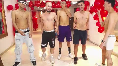 THOMAS AND DAMIAND online show from February 9, 2025, 7:27 am