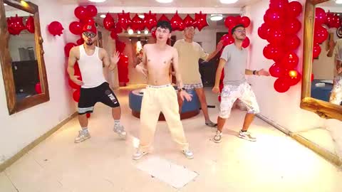 THOMAS AND DAMIAND online show from February 13, 2025, 7:13 am