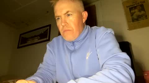 bostonirish45 online show from April 25, 2026, 6:05 am