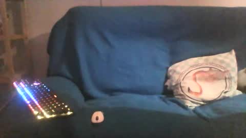 Boubou online show from December 1, 2025, 10:37 pm