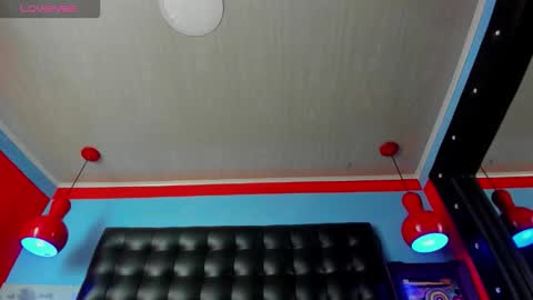 Snapshot of bouncing_bunnyxxx69 chatting on October 18, 2025, 5:54 am bouncing_bunnyxxx69 online show from October 18, 2025, 5:54 am