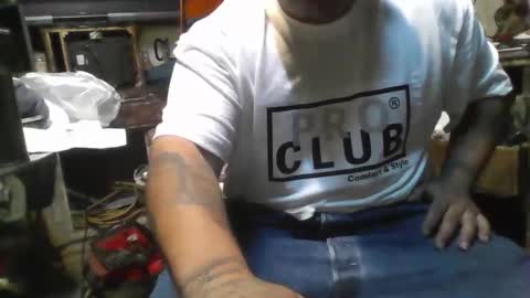 Snapshot of bouncr714 chatting on June 4, 2026, 11:49 am bouncr714 online show from June 4, 2026, 11:49 am
