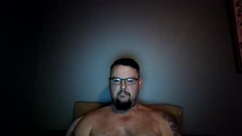 bowtieguy84 online show from March 3, 2026, 5:02 am