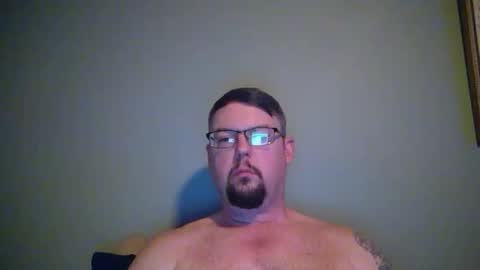 bowtieguy84 online show from March 30, 2026, 2:45 am