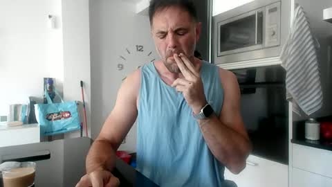 Snapshot of boxing___spf chatting on June 16, 2026, 12:52 pm boxing___spf online show from June 16, 2026, 12:52 pm