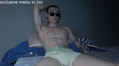 boxman556990 online show from June 17, 2026, 12:29 pm