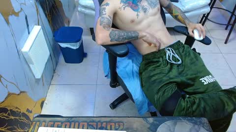 Snapshot of boy_tatto77 chatting on May 15, 2026, 11:50 am boy_tatto77 online show from May 15, 2026, 11:50 am