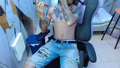 Snapshot of boy_tatto77 chatting on June 13, 2026, 12:47 pm boy_tatto77 online show from June 13, 2026, 12:47 pm