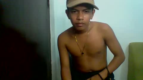 boyax16 online show from December 8, 2024, 10:03 pm