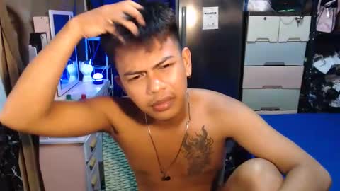 boyax16 online show from September 21, 2025, 5:14 pm