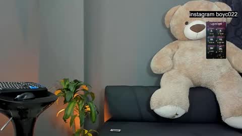 boyc02_ online show from February 14, 2025, 10:49 am