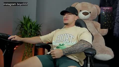 boyc02_ online show from March 8, 2025, 12:11 am