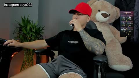 boyc02_ online show from March 8, 2025, 10:56 pm