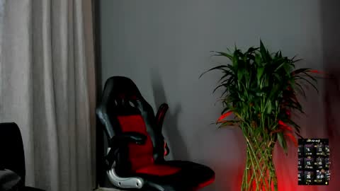 Snapshot of boyc02_ chatting on May 14, 2026, 3:57 am boyc02_ online show from May 14, 2026, 3:57 am