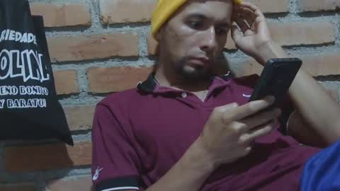 Boy online show from February 2, 2026, 2:32 am