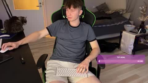 Eddie online show from December 29, 2024, 1:45 am