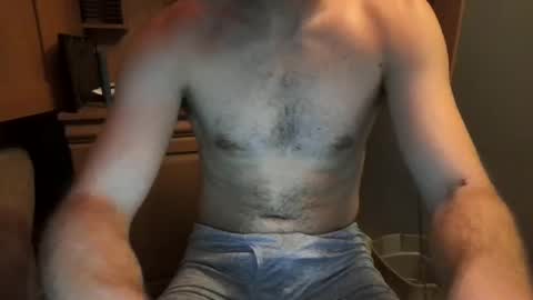 Snapshot of boypussysowet chatting on March 4, 2025, 9:32 pm smoothslutfordaddy online show from March 4, 2025, 9:32 pm