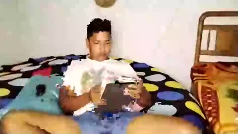 Snapshot of boysex1124 chatting on December 8, 2024, 3:45 pm andrew online show from December 8, 2024, 3:45 pm