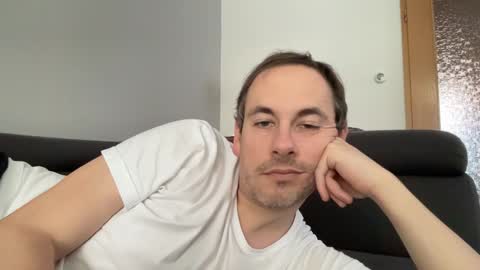 boytoyhh online show from January 19, 2025, 1:01 pm