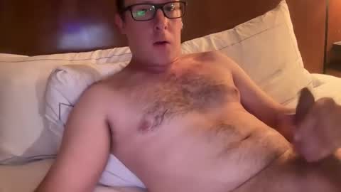 Snapshot of br4d482 chatting on April 30, 2026, 4:41 am Brad online show from April 30, 2026, 4:41 am