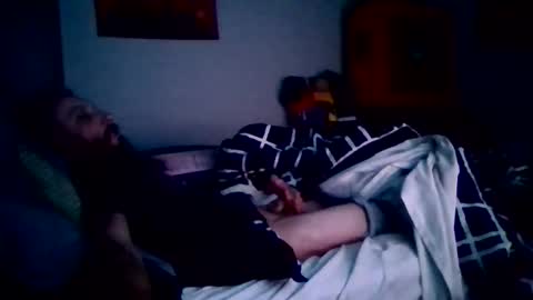 GuitarBrad1989 online show from April 14, 2026, 7:25 am