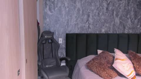 instagramBrad mayers1twittermayersbrad online show from December 15, 2025, 3:33 am