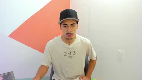 Snapshot of brad_usma chatting on February 8, 2025, 12:28 pm BRAD USMA online show from February 8, 2025, 12:28 pm