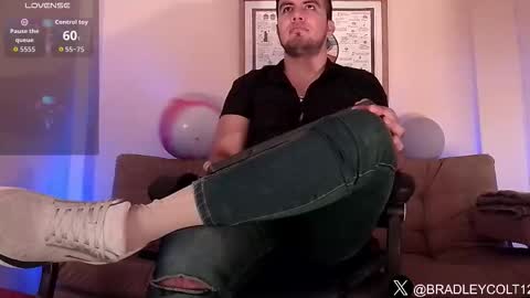 Snapshot of bradleycolton chatting on March 27, 2026, 1:22 pm Bradley Colton Independ Model online show from March 27, 2026, 1:22 pm