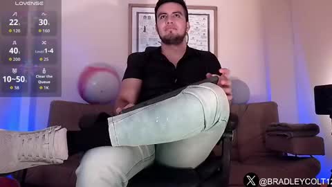 Snapshot of bradleycolton chatting on March 31, 2026, 8:53 pm Bradley Colton Independ Model online show from March 31, 2026, 8:53 pm