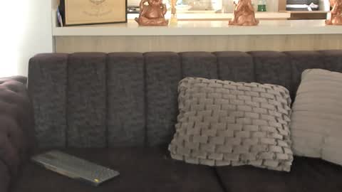 bradleymartin7 online show from January 26, 2025, 9:07 pm