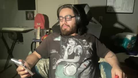 Snapshot of brain80085 chatting on October 7, 2025, 7:27 am brain80085 online show from October 7, 2025, 7:27 am