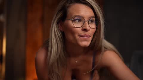 Alex online show from January 19, 2025, 7:46 am