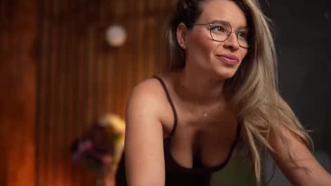 Alex online show from March 12, 2025, 4:41 am