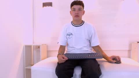 Bratt Sanderz online show from March 2, 2026, 12:34 pm